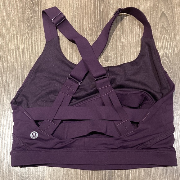 Purple Lululemon Size 4 Sports Bra - Picture 2 of 5